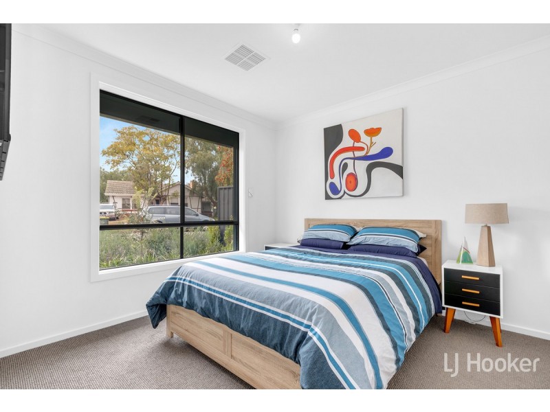 41 Johnston Road, Elizabeth Downs SA 5113