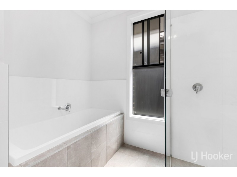 41 Johnston Road, Elizabeth Downs SA 5113