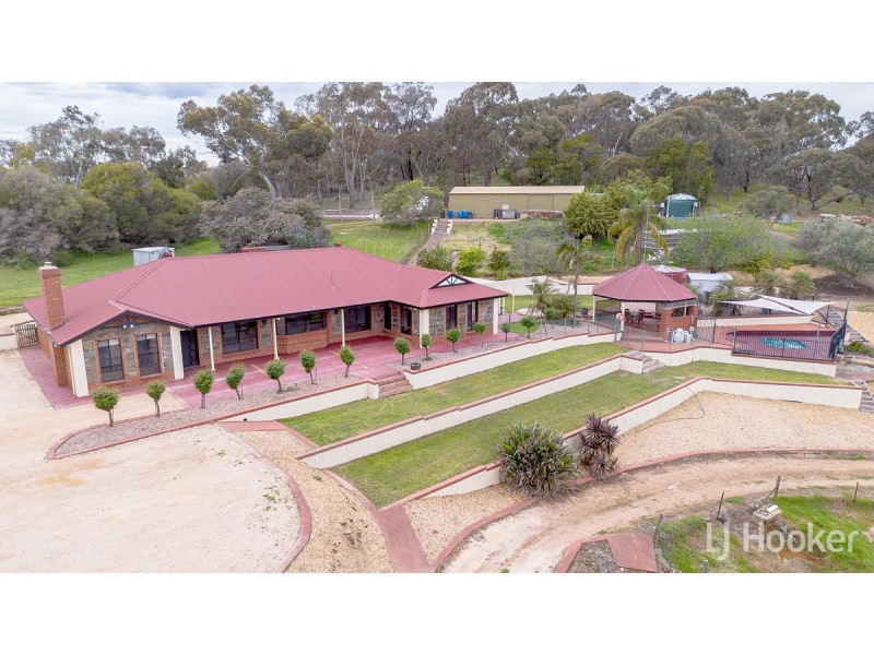 2 Tenafeate Court, Yattalunga SA 5114