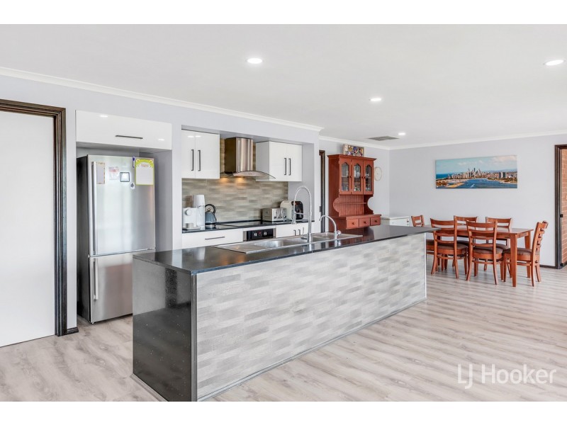 2 Tenafeate Court, Yattalunga SA 5114