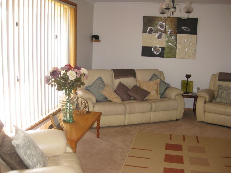 4 Landseer Place, Hillbank SA 5112