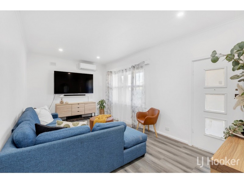 6 Lockerly Street, Elizabeth Vale SA 5112