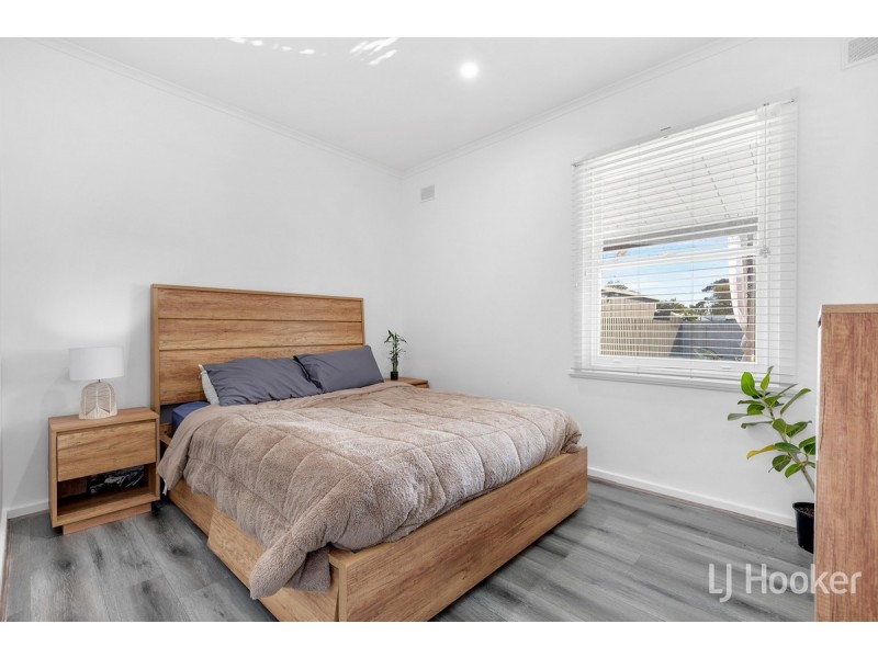 6 Lockerly Street, Elizabeth Vale SA 5112