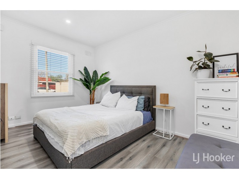 6 Lockerly Street, Elizabeth Vale SA 5112