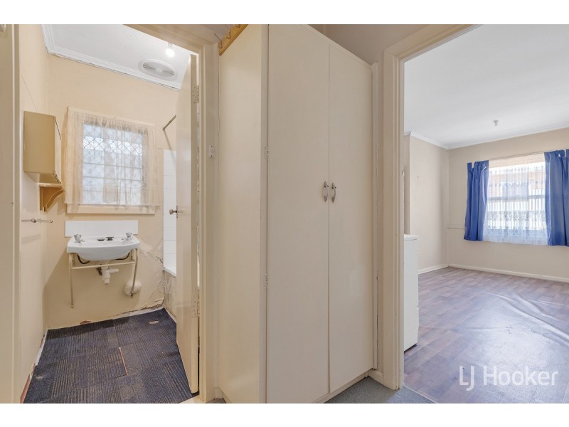 5 Wilkins Road, Elizabeth Downs SA 5113