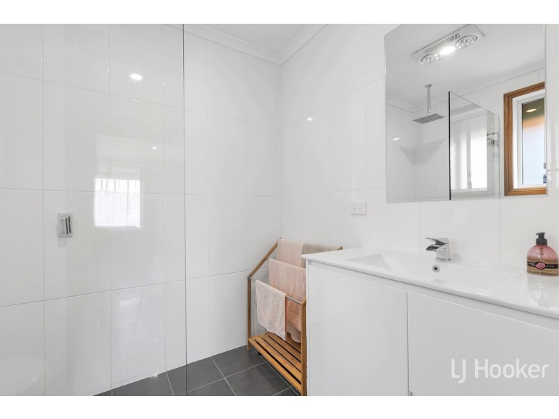 28 Haydown Road, Elizabeth Grove SA 5112