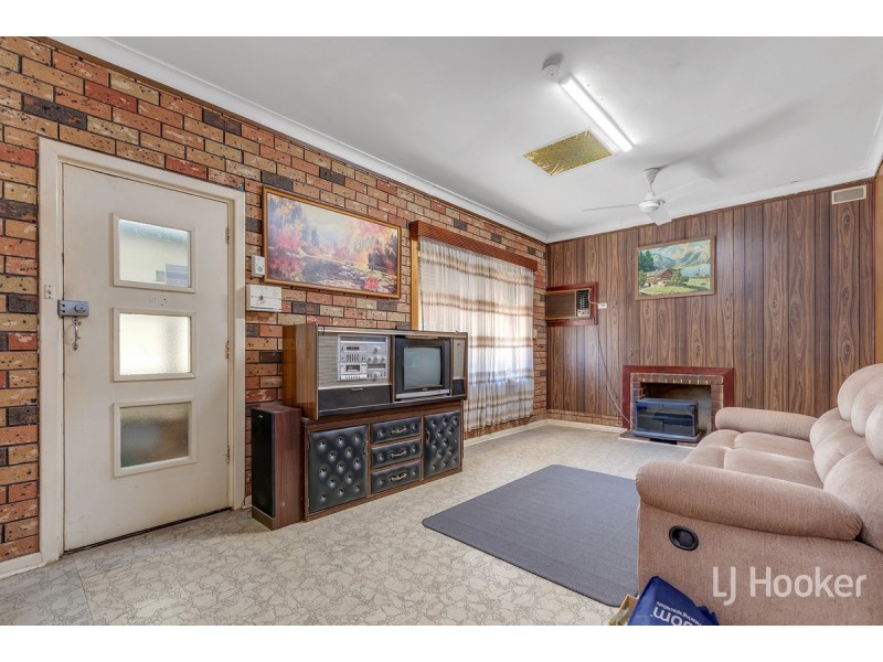 26 Peterswool Road, Elizabeth Park SA 5113