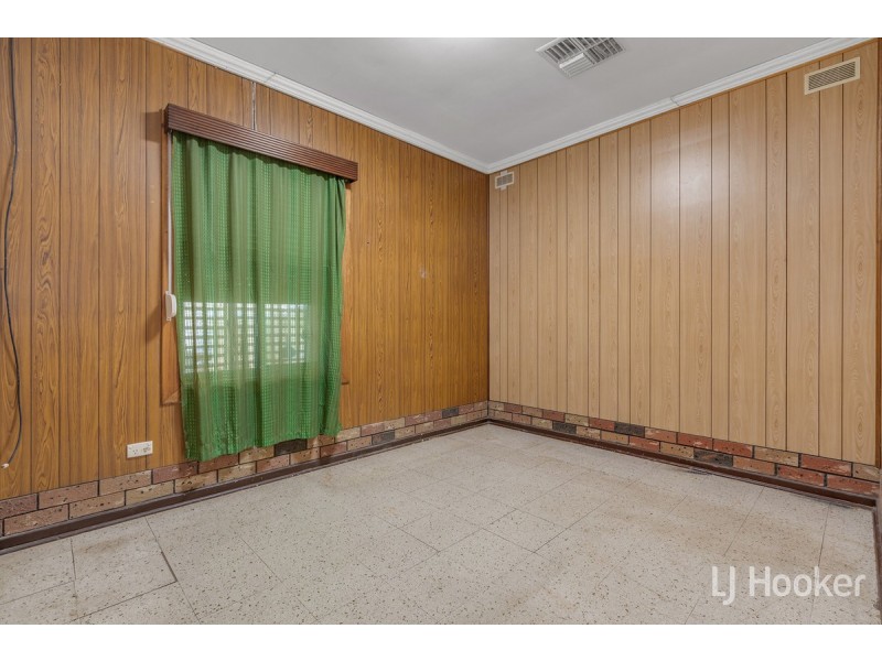 26 Peterswool Road, Elizabeth Park SA 5113