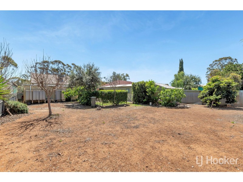 26 Peterswool Road, Elizabeth Park SA 5113
