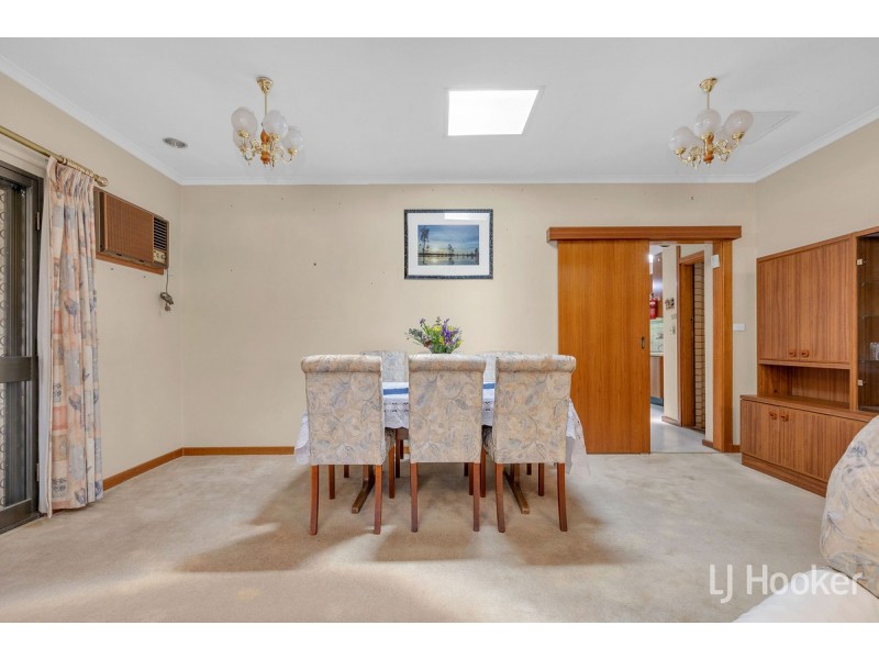 4 Fairfield Road, Elizabeth Grove SA 5112