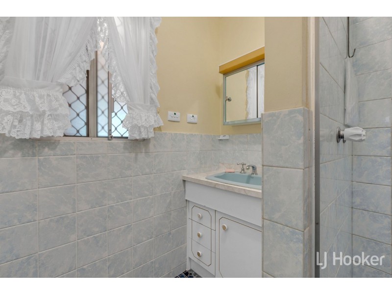 4 Fairfield Road, Elizabeth Grove SA 5112