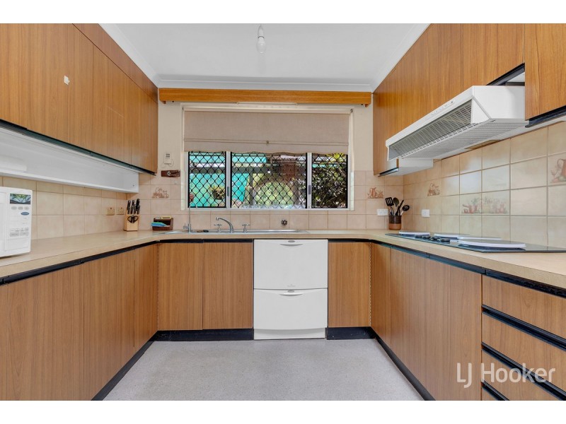 4 Fairfield Road, Elizabeth Grove SA 5112