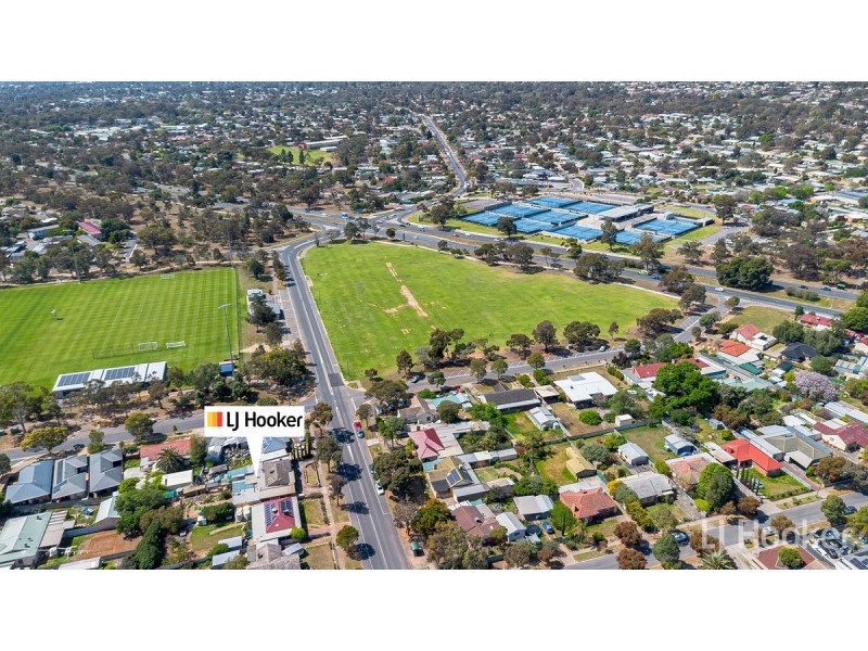 4 Fairfield Road, Elizabeth Grove SA 5112