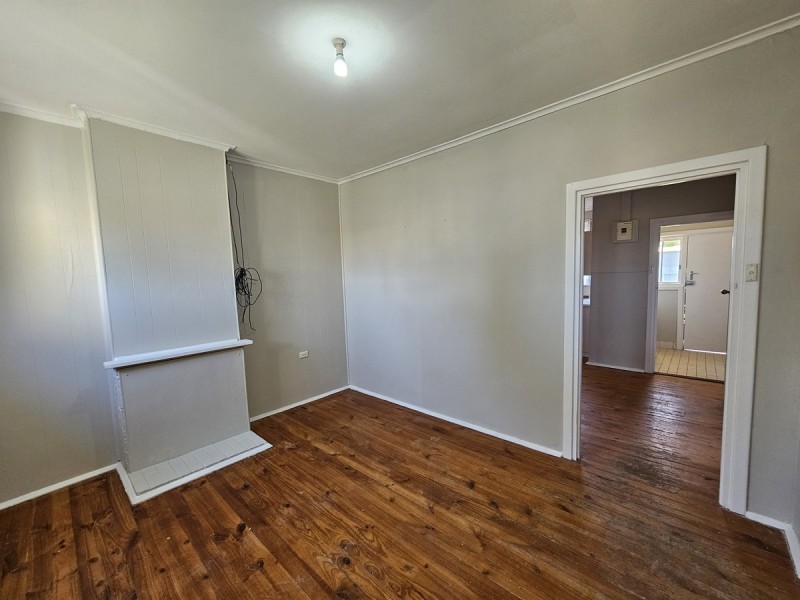 16 Magor Street, Elizabeth Park SA 5113