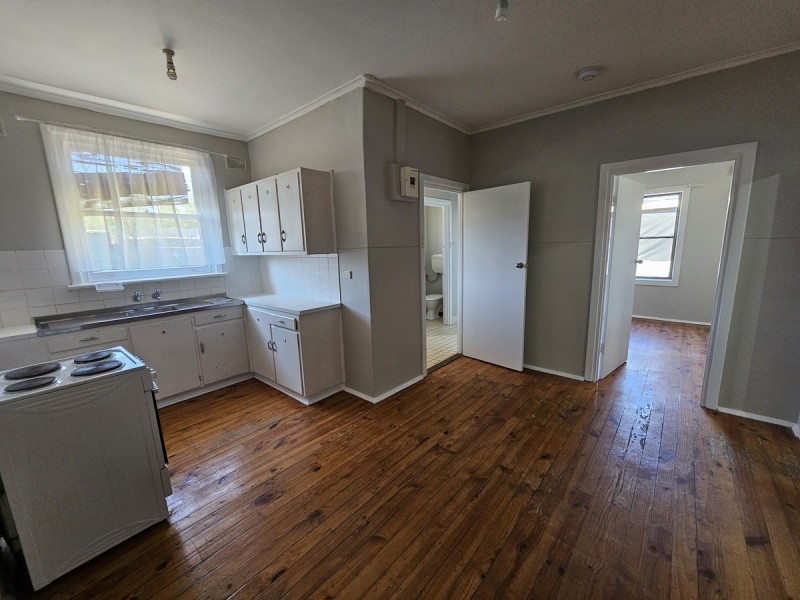 16 Magor Street, Elizabeth Park SA 5113
