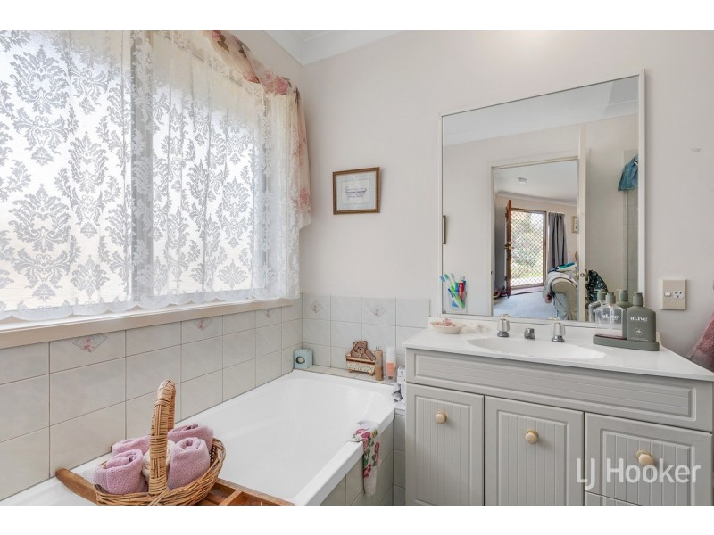 44 Daintree Walk, Blakeview SA 5114