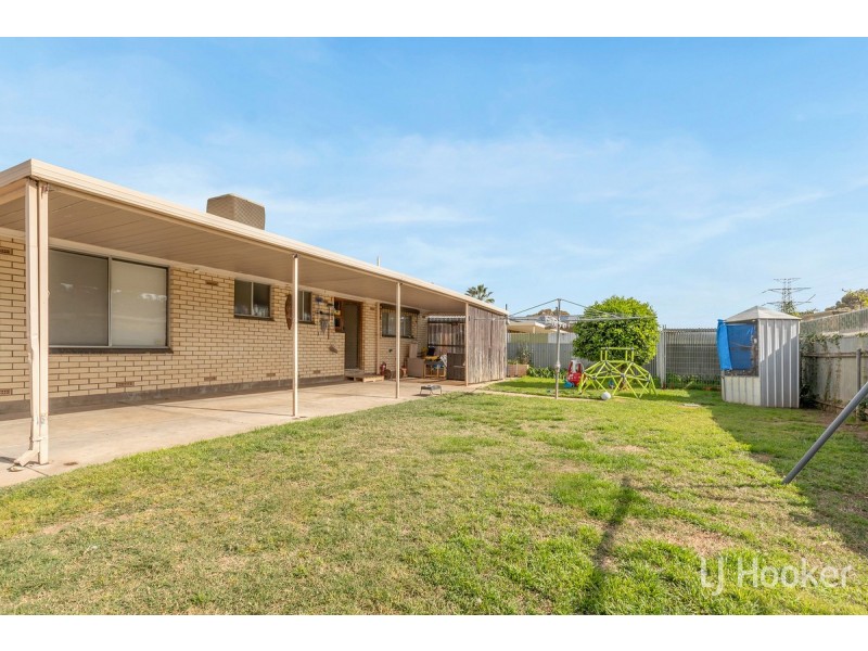 1 Eucalypt Avenue, Salisbury SA 5108
