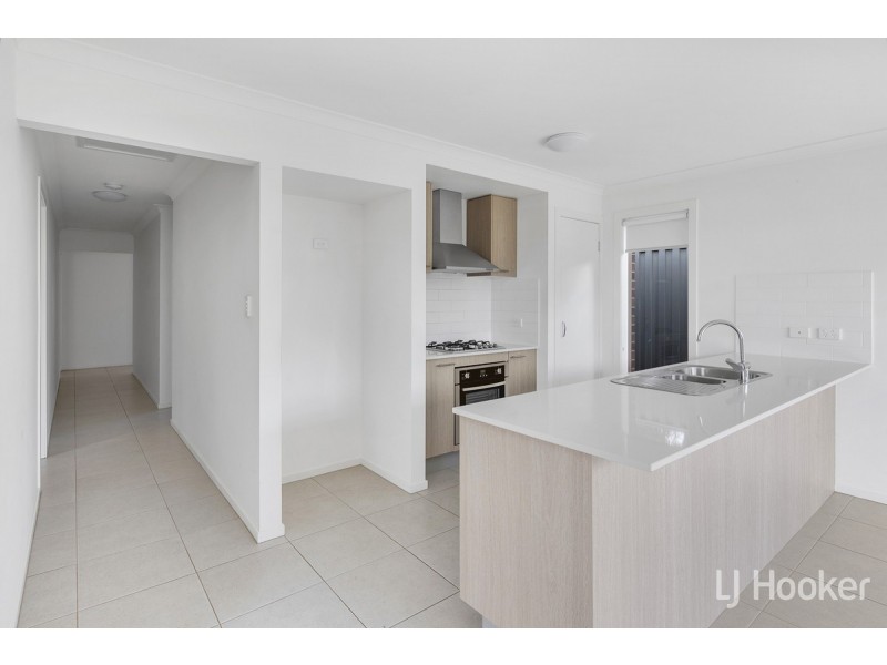 9 Lawder Road, Blakeview SA 5114