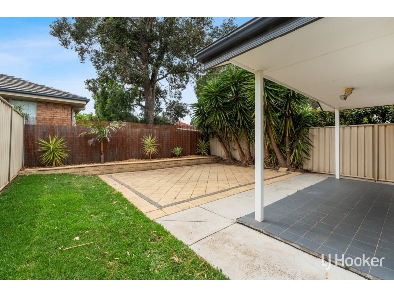 11/12 Dansie Crescent, Brahma Lodge SA 5109