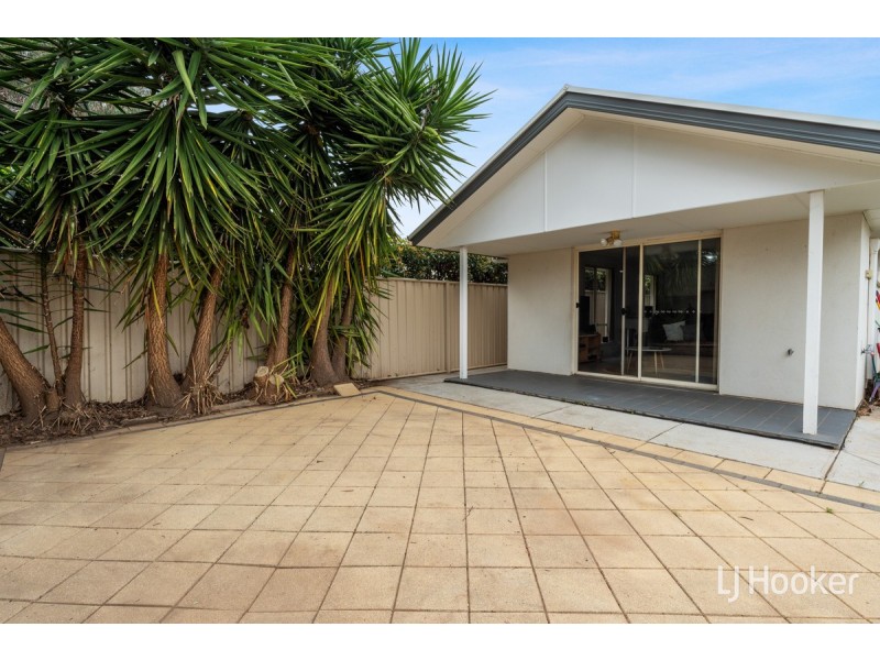 11/12 Dansie Crescent, Brahma Lodge SA 5109