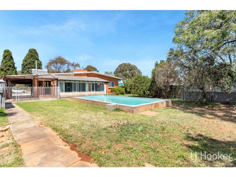 108 Coppleridge Drive, Elizabeth Vale SA 5112