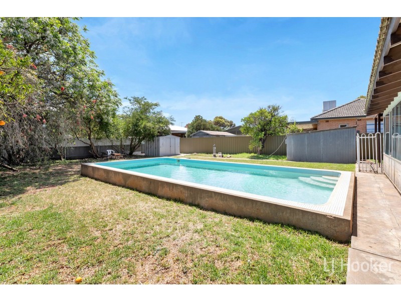 108 Coppleridge Drive, Elizabeth Vale SA 5112