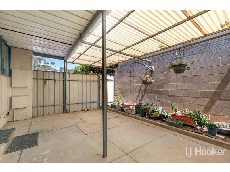 1/12 Barcoo Road, Para Hills SA 5096