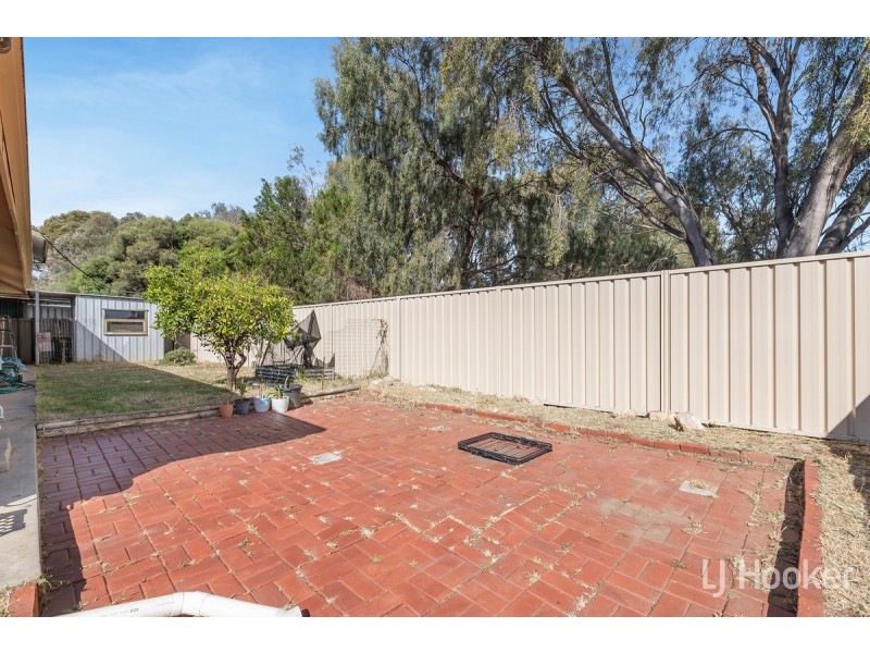 4 Field Place, Salisbury SA 5108