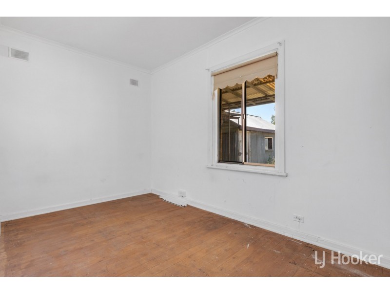 15 Leonard Street, Elizabeth Park SA 5113