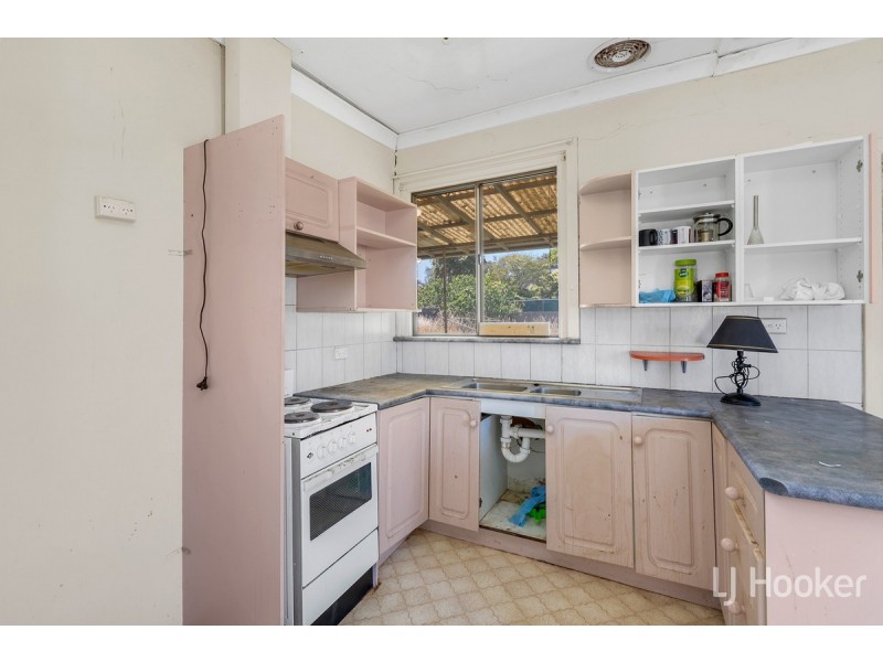 15 Leonard Street, Elizabeth Park SA 5113
