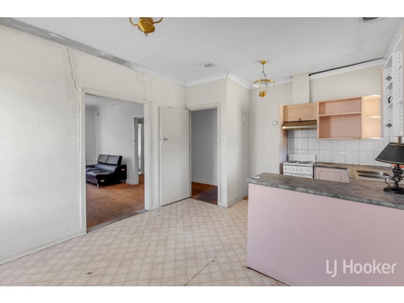 15 Leonard Street, Elizabeth Park SA 5113