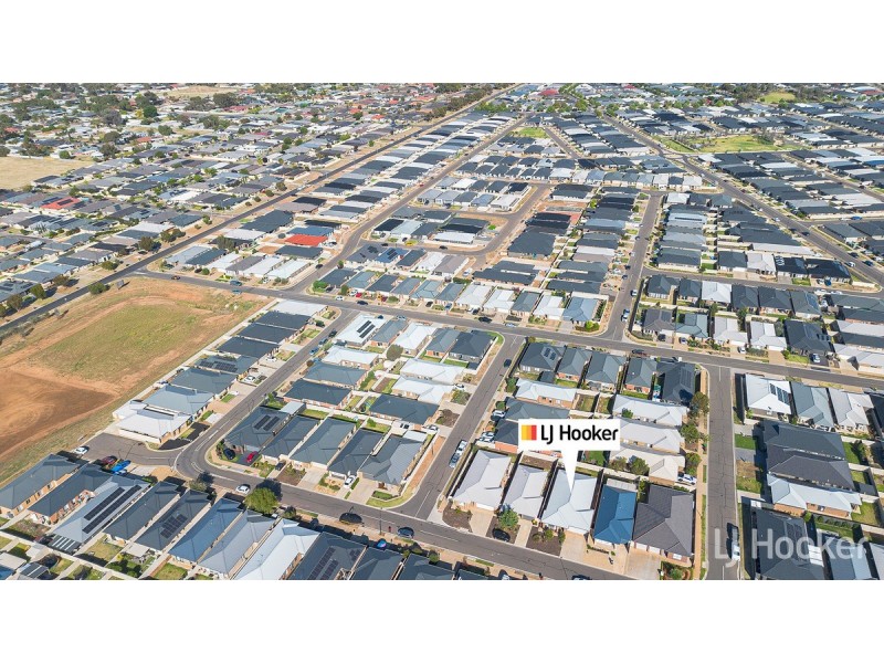 16 Kerrie Avenue, Munno Para West SA 5115