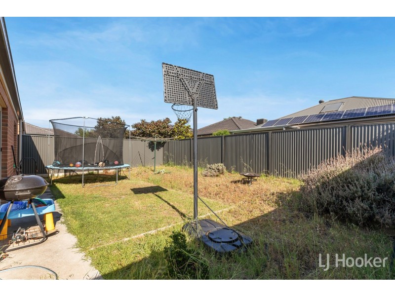 23 Highland Circuit, Blakeview SA 5114