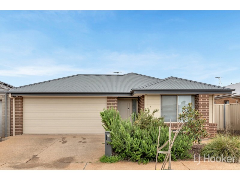 37 Olympic Way, Munno Para West SA 5115