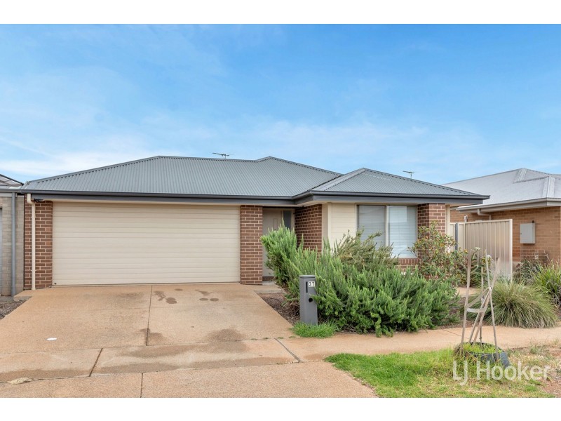 37 Olympic Way, Munno Para West SA 5115