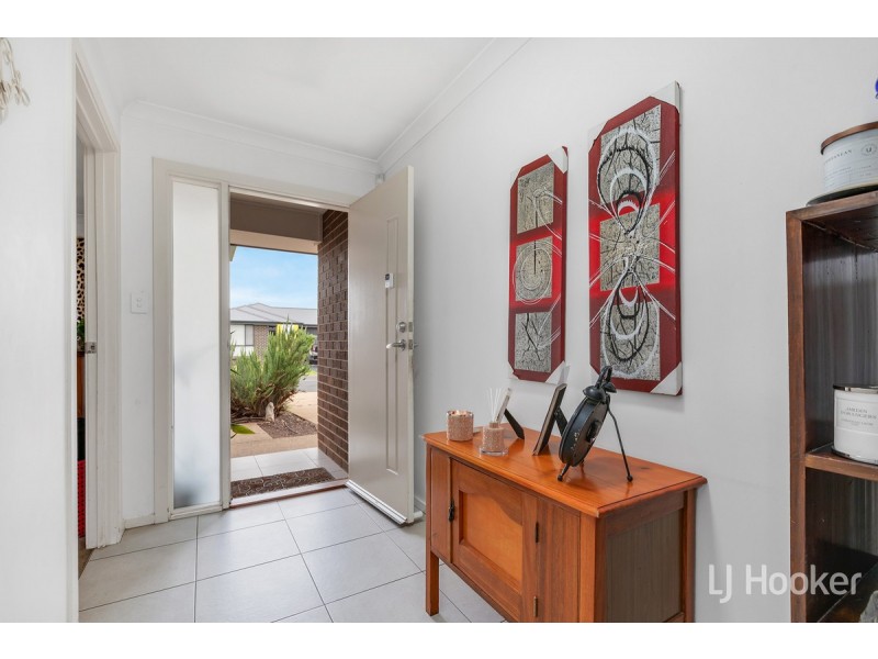 37 Olympic Way, Munno Para West SA 5115