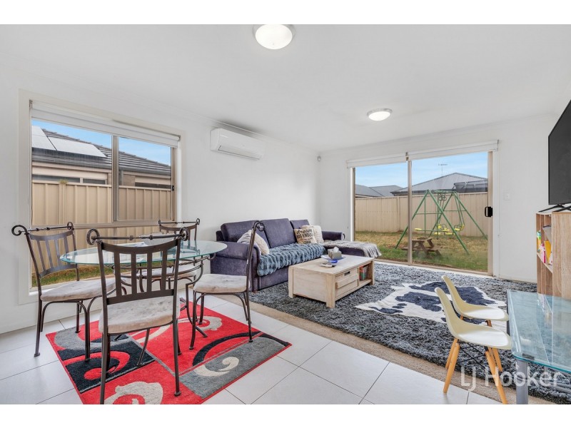 37 Olympic Way, Munno Para West SA 5115