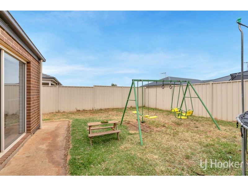 37 Olympic Way, Munno Para West SA 5115
