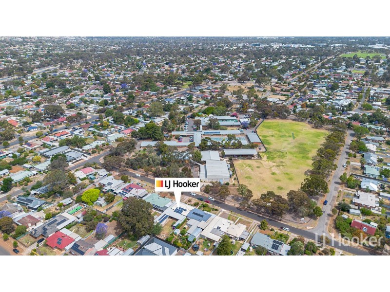 21 Smitham Street, Elizabeth Grove SA 5112