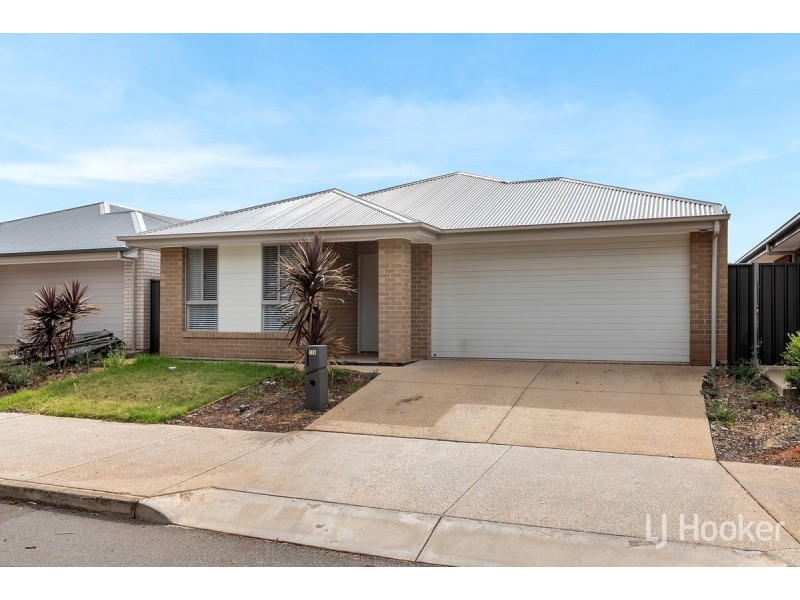 214 President Avenue, Andrews Farm SA 5114