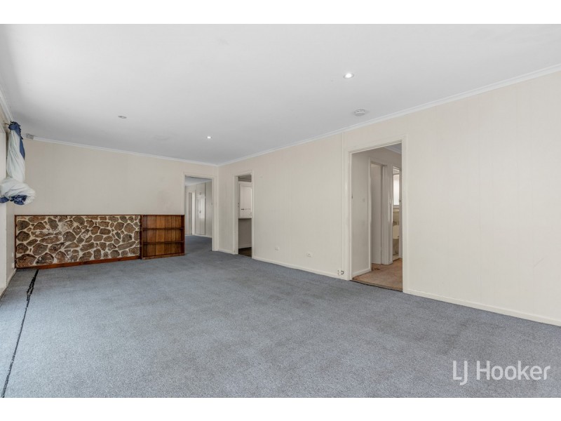 37 St Leonard Crescent, Elizabeth Downs SA 5113