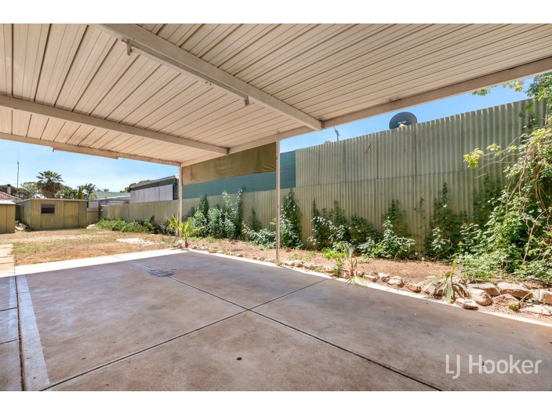 37 St Leonard Crescent, Elizabeth Downs SA 5113