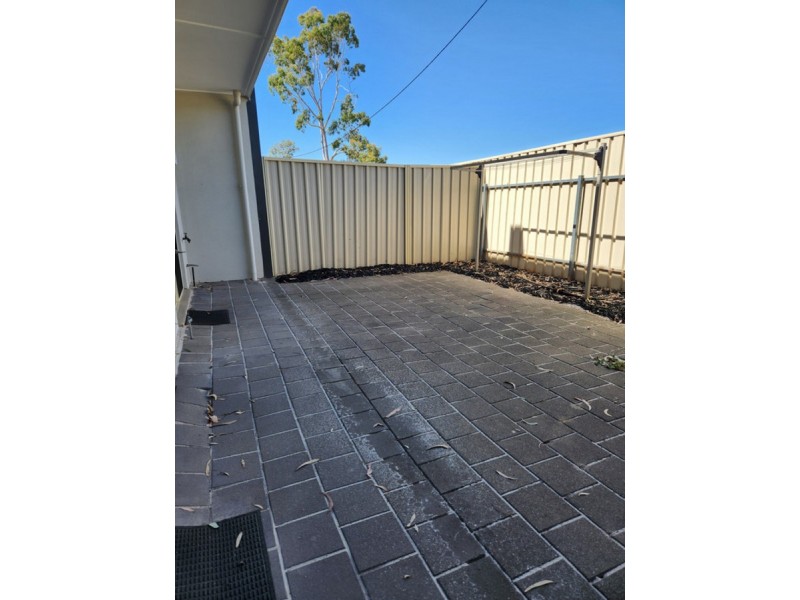 2/9 Bald Street, Smithfield Plains SA 5114