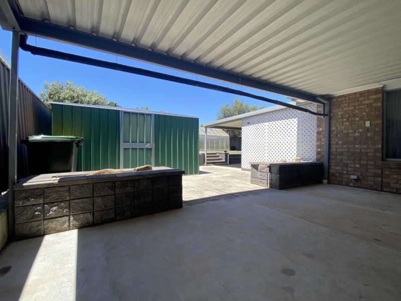 15 Pineridge Drive, Blakeview SA 5114