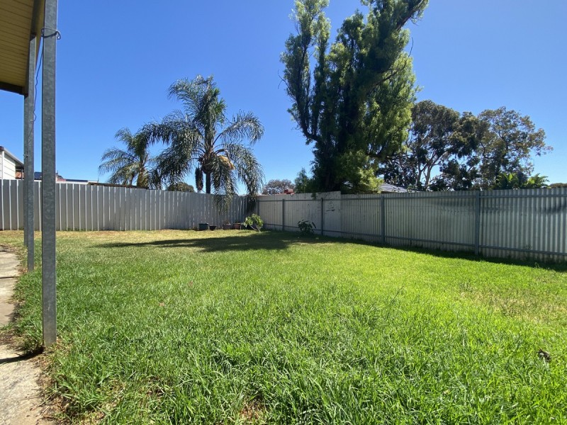 42 Fuller Crescent, Elizabeth East SA 5112