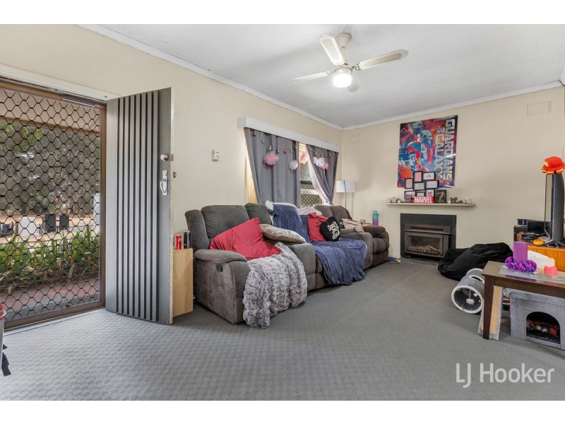 30 Garlick Road, Elizabeth Park SA 5113