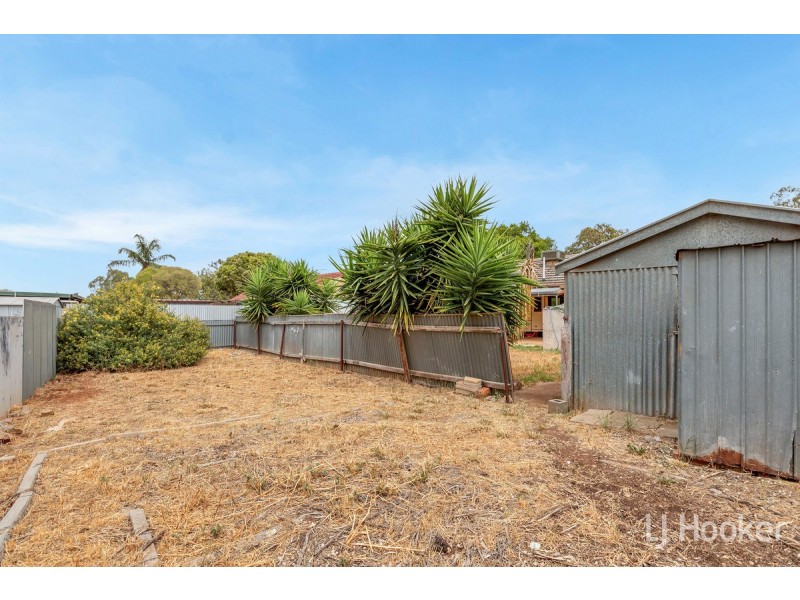 30 Garlick Road, Elizabeth Park SA 5113