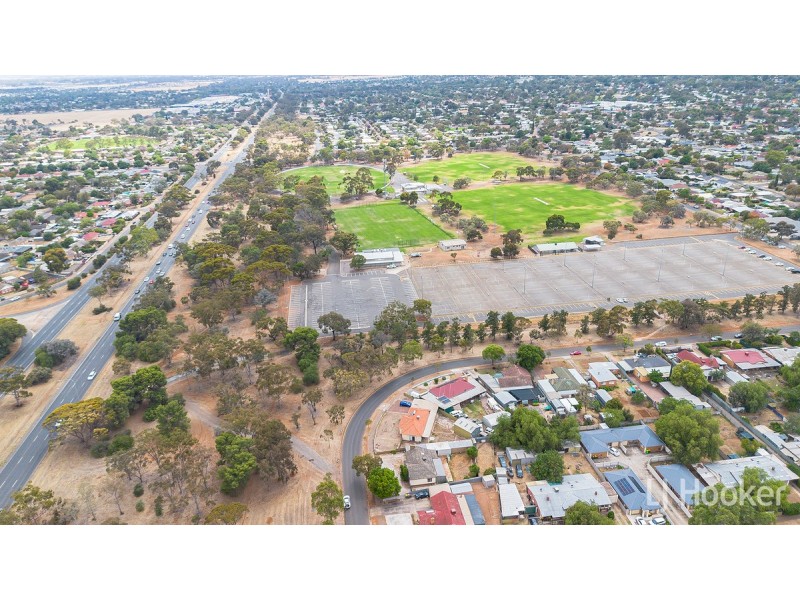 30 Garlick Road, Elizabeth Park SA 5113
