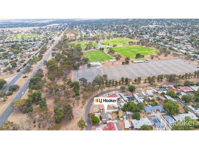 30 Garlick Road, Elizabeth Park SA 5113