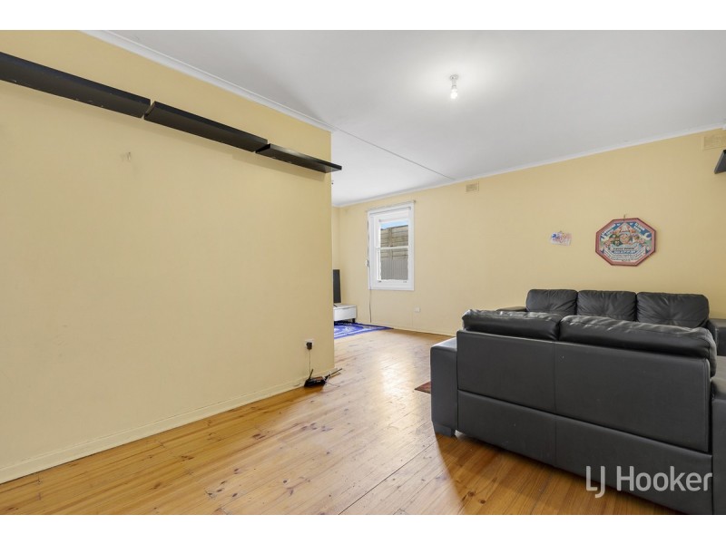 237 Peachey Road, Smithfield Plains SA 5114